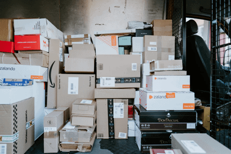 4 Ways to Help Your Ecommerce Startup Compete with Amazon