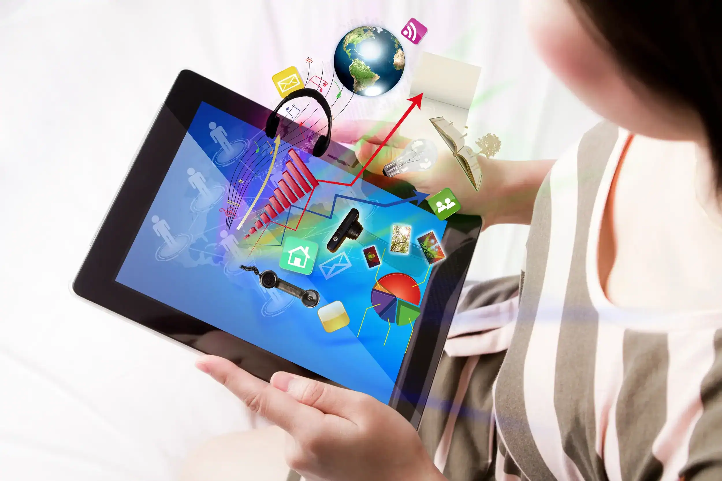 The Role of Artificial Intelligence in Personalizing Web Experiences An illustration of butterflies and a pink head silhouette that reads “AI.”